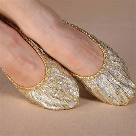 No good doing a tap class in sneakers, in case you couldn't guess. Size 34 41 New 2017 girls soft sole Belly dance shoes ...