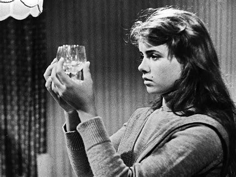 Для нее важны свобода и личное пространство. Тест: 8 фото актрис СССР в молодости. Узнаете хотя бы 6 из ...