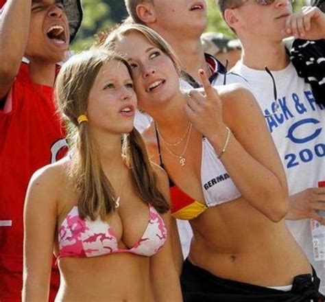 / cangkul cap ayam lokal adalah cangkul berkualitas yang digunakan untuk perkebunan maupun. German Girls of Euro Cup - Barnorama