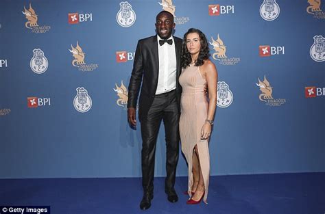 Is he married or dating a new girlfriend? Casillas joined by wife Sara Carbonero at Porto's gala ...