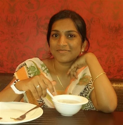 Medu vada recipe / ulundu vadai recipe is very easy to make once you get the right consistency of the batter. About Author | Steffi's Recipes