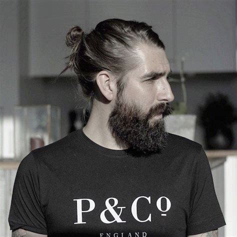 Své účesy si najdou děti, dívky, ženy a dokonce i muži! Stylové hipsterské účesy pro sebevědomé muže - LosHairos.com