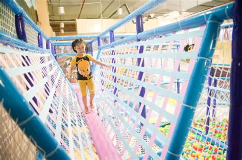 Ts wonderland indoor waterpark merupakan salah satu tempat yang menarik terletak di pasir gudang. Create New Memories This Holiday Season at These Awesome ...