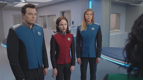 Interview seth macfarlane on how the orville is filling. Review: 'The Orville' Takes An Emotional Turn In "Home ...