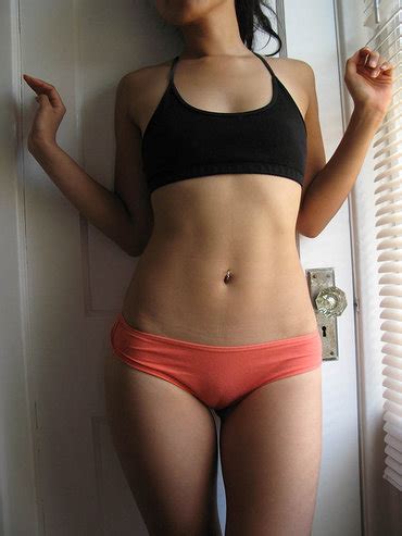 Tips and tricks to prevent camel toe from awkwardly appearing in your pants. For Camel Toe Hunters Only.... - Page 27