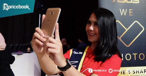 We would like to show you a description here but the site won't allow us. Hasil Foto Kamera ASUS Zenfone 4 Selfie Pro, Tawarkan Efek Bokeh | Pricebook