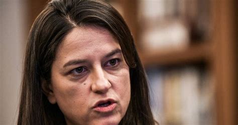 Νέα σοκαριστική καταγγελία για βιασμό «καίει» τον δημήτρη λιγνάδη. Τέλος το θρήσκευμα και η ιθαγένεια στα πιστοποιητικά ...