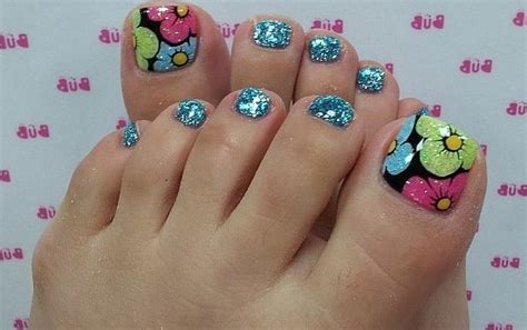 Uñas de moda para manos y pies. Uñas Decoradas Flores Para Pies : Diseo De Uas Para Pies ...