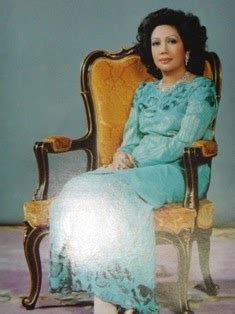 At aplm manor, 6th january 1949), educ. Maharum Bugis Syah (MBS): Mantan Raja Perempuan Kelantan ...