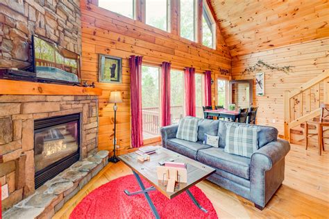 Weekly & monthly rentals may be available. Bearly Naked Log Cabin - Gatlinburg, TN Cabin - Cozy ...