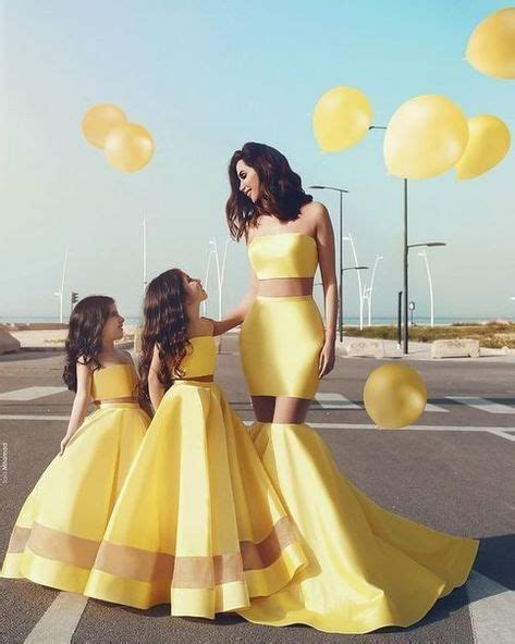 Foto stock, immagini e grafica di mamma e figlia. cazzo Elettrificare Pino abiti uguali mamma e figlia ...