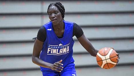 Kuier was born in cairo, egypt, but at age two moved to finland with her family, settling in kotka, a port city of around 50,000 people on the country's southern border. Awak Kuier varataan ESPN:n mukaan WNBA:han korkealla ...