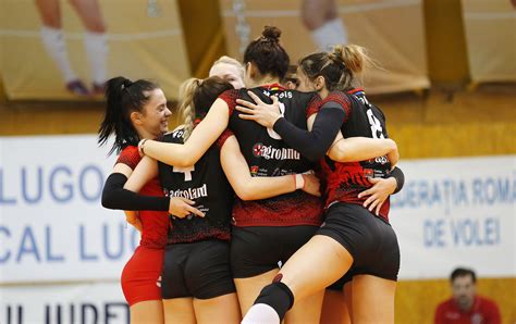 Jul 22, 2021 · details file size: Volei feminin: La mai putin de un an de la promovare ...