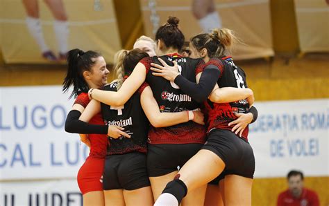 Baixe agora o aplicativo vôlei brasil, faça seu cadastro e receba todas as novidades das competições, alertas dos seus jogos favoritos, além de assistir a vídeos ao vivo. Volei feminin: La mai putin de un an de la promovare ...