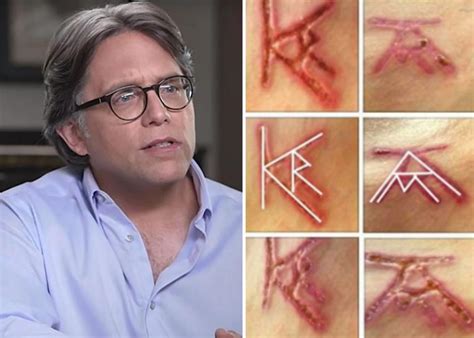 With jaclyn cangro, tabitha chapman, steve hassan, janja lalich. Revelan video de las ceremonias en las que NXIVM marcaba a ...