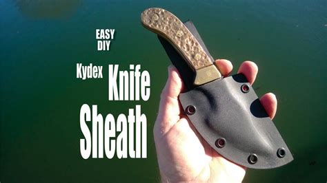 Ideally, you may want to line the edges for this axe sheath i have a pair of pliers (handy for pulling needles through three layers of 8/9 oz. How to make a easy DIY Kydex Knife Sheath | Knife sheath ...