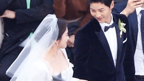 During an interview on kbs song joong ki addressed that in his statement to fans, explaining that they chose to keep the proposal private because they wanted to protect their. BREAKING] Song Joong Ki and Song Hye Kyo Are Officially A ...