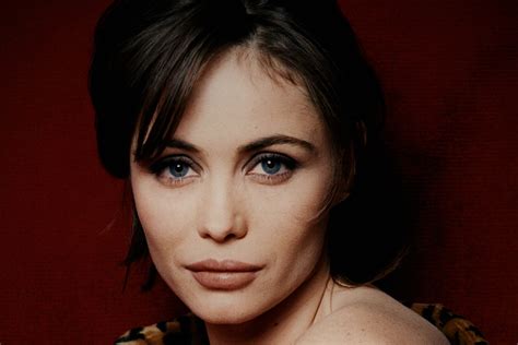 Ça commence par la fin ca gabrielle. Emmanuelle Béart - Attrice - Biografia e Filmografia ...