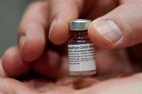 People with a history of severe allergic reaction to any component of the vaccine should not take it. Emergency use ng Pfizer-BioNTech COVID-19 vaccine ...