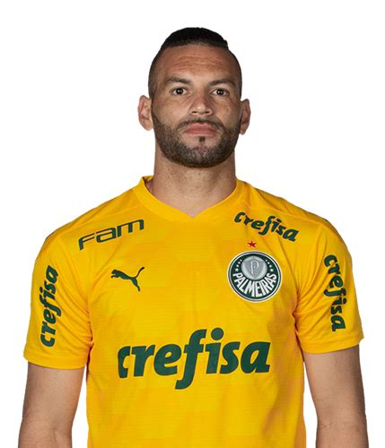 Raphael veiga plays for campeonato brasileiro team atlético pr in pro evolution soccer 2019. Confira a provável escalação do Palmeiras contra o Grêmio ...