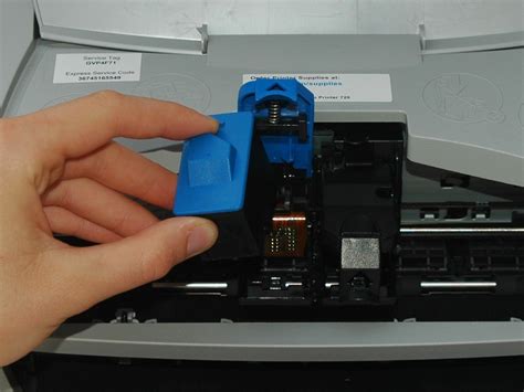 Maybe you would like to learn more about one of these? Dell Photo Printer 720 Ink Cartridge Replacement - iFixit ...