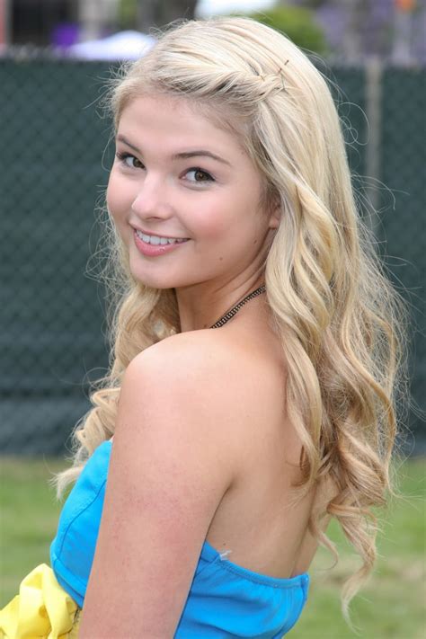 Gorgeous fatty takes it hard on the sofa. Picture of Stefanie Scott