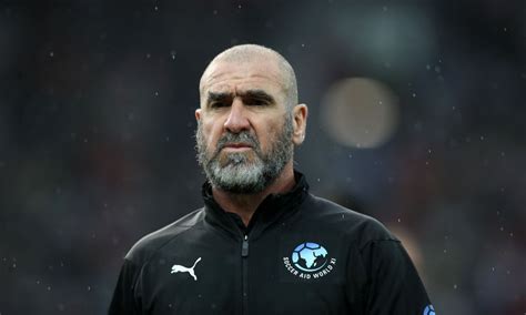 As a football player, eric cantona was a powerful and tenacious forward. Eric Cantona premiato con il UEFA President's Award ...