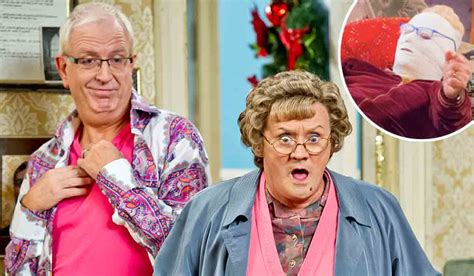 Download lagu mencintaimu mr fotografer episode 2 mp3 dapat kamu download secara gratis di lagugratis321. Mrs Brown's Boys' Fans Call For Rory To Be 'Killed Off ...