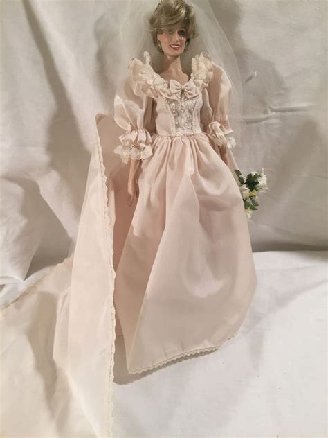 Check out our princess diana doll selection for the very best in unique or custom, handmade pieces from our art dolls shops. Franklin Mint Princess Diana "The People's Princess" Doll ...