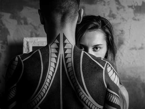 Fotos gratis : persona, en blanco y negro, fotografía, tatuaje, Pareja