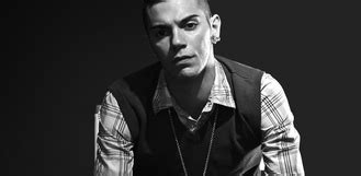 Pensi di essere un vero killer e credi di sapere tutto sulla carriera, le canzoni e i video di emis killa? Frasi - Emis Killa