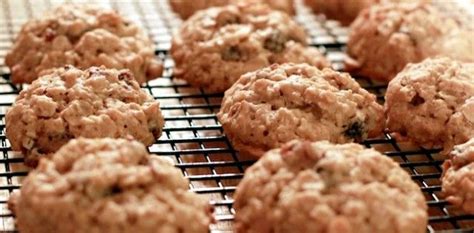 Made using the same ingredients, but at different proportions. Classic Oatmeal Cookies | The DASH Diet | Oatmeal cookie recipes, Healthy oatmeal cookies ...