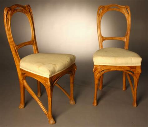 Guimard continued to develop his new style of orna. Mobilier - Hector Guimard