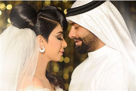 أبشروا فإن نصر الله قريب أبشروا بعمر أبن العاص وصلاح الدين أبشروا فإنه يولد كل يوم لنصرة المسلمين أبشروا فأنها سهام في قلوب اليهود. موضة حلق الرأس وجرأة النجمات العربيات - فكر وفن - شرق وغرب ...