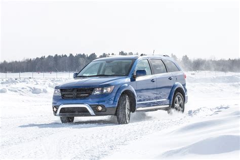 This way, you will be able to start. Dodge JOURNEY SXT AWD 2017 - International Price & Overview