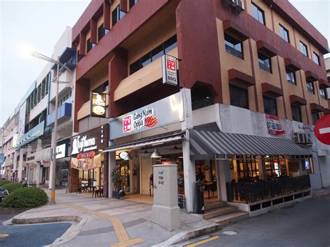 This business centre is also home to a number restaurants and cafes like bloggers cafe, station 1 and old town. JE TunNel: Fujiyama Japanese Restaurant @ Damansara Utama ...