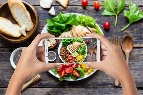 Dat wij als mensen op allerlei manieren kunnen bewegen, hebben we te danken aan onze spieren en gewrichten. Stijve spieren? Dan kun je dit het beste eten ...