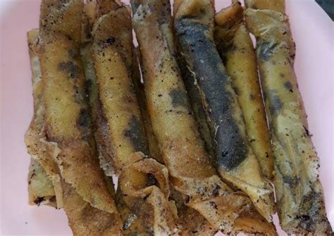 Berikut beberapa cara pembuatan resep martabak telur kulit lumpia yang mudah dan enak: Resep Piscok kulit lumpia oleh Ani Harlan - Cookpad