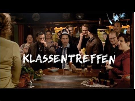 Dies ist die passende vorlage für alle schulischen veranstaltungen wie klassentreffen, elternabende, schulfeste. Klassentreffen einladung tafel — wählen sie aus ...