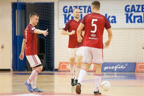 Legia warszawa, ruch chorzów, cracovia, inne ekipy. Trenerzy w futsalu bez porażki, ale też awansu ...