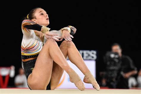 Born 26 march 2000) is a belgian artistic gymnast. Nina Derwael Photostream in 2021 | Artistic gymnastics ...