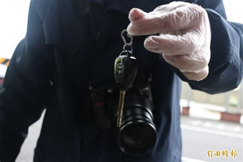 Qǐng dīng yún kànkan wǒmen de xīn fángzi. 宜蘭債務殺人棄屍案 死者無掙扎跡象疑點多 - 社會 - 自由時報電子報