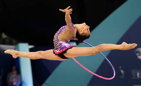 המתעמלת האומנותית, לינוי אשרם, עשתה אפילו יותר מהמצופה ממנה וזכתה במדליית זהב אולימפית בקרב רב היוקרתי, ובכך הפכה לאחת היחידות בהיסטוריה . אולימפיאדת הנוער: אשרם עלתה לגמר
