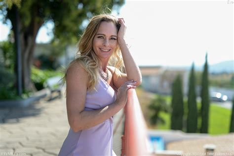 This is a little mix i threw together one morning and it has a really relaxing vibe perfect for getting your day. FTV Milfs Eve Morning Pleasure - FTVMilfs.com