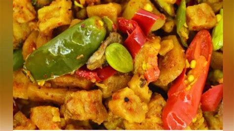 Setelah selesai menunaikan ibadah shalat sunnah ied. Resep Sambal Ati Kentang, Menu Pendamping Ketupat dan Opor ...
