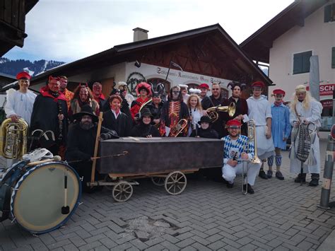 Ambulante versorgung im medizinischen versorgungszentrum am klinikum garmisch. Faschingssonntag - "Himmel und Hölle" - Musikkapelle ...