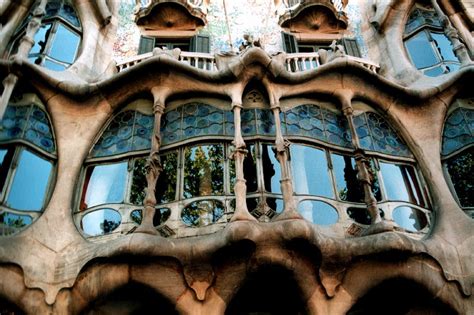 Líderes en sagrada família en alquiler y venta. Gaudi-Haus Foto & Bild | architektur, motive Bilder auf ...