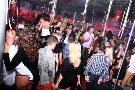 Последние твиты от cap d'agde (@capdagde10). Photos | Le Glamour Club Cap d'Agde