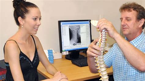 Although there are guidlines for how much a chiropractor should charge, each chiropractor is free to charge what he/she feels his/her services are worth. first visit chiropractor discussion - Ansell Chiropractic