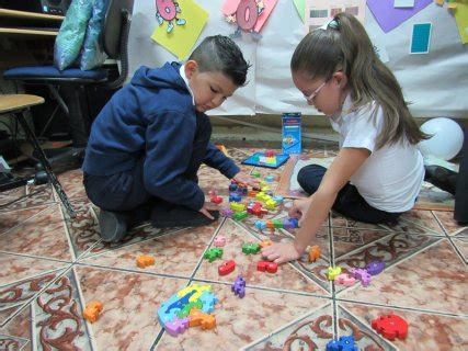 El método lúdico es un conjunto de estrategias diseñadas para crear un ambiente de armonía en los estudiantes que están inmersos en el proceso de. MEP insta a los educadores a propiciar un aprendizaje lúdico y dinámico